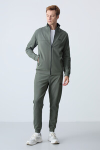 Related product image Air Jones Sweatsuit sets