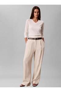 İlgili ürün resmi Calvin Klein Kazak