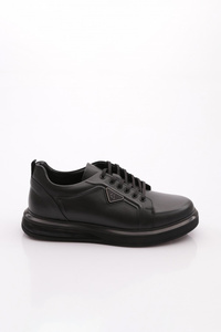 Related product image Dgn Sneakers