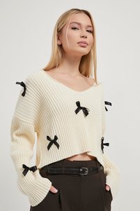 Related product image Arma Life Sweaters