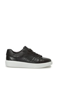 Related product image OXIDE Sneakers