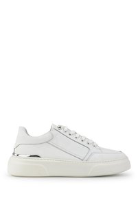 Related product image Tamer Tanca Sneakers