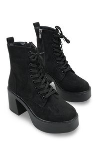 Related product image Riccon Boots