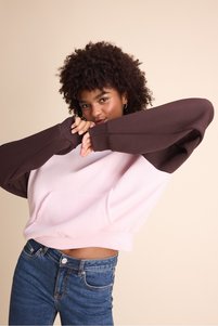 صورة المنتج ذات الصلة Stradivarius سويتشيرتات