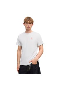 Related product image Puma T-Shirts