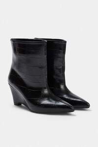 Related product image Trendyol Shoes Boots
