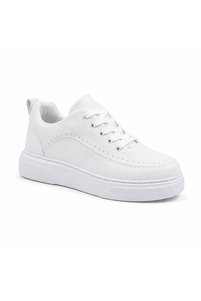 Related product image BESKAR Sneakers