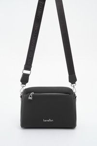Related product image United Colors of Benetton Shoulder Bags