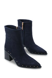 Related product image Riccon Boots