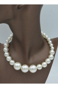 Related product image Stoneage Bijou Necklaces