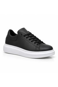 Related product image BESKAR Sneakers