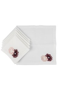 Related product image Mikasa Moor Runners & Placemats