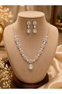 Related product image Generic Bijou Necklaces