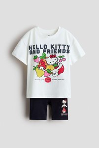 Related product image H&M T-Shirts