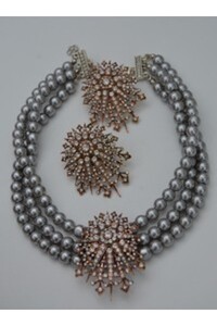 Related product image Stoneage Bijou Jewelry Sets
