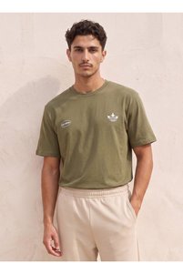 Related product image FAV T-Shirts