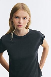 İlgili ürün resmi H&M T-Shirt