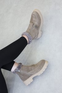 Related product image Fast Step Boots