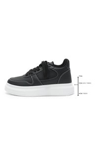 Related product image Mio Gusto Sneakers