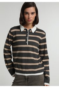 Related product image Colin’s Sweaters