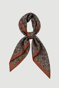 Related product image Gusto Neck Scarves