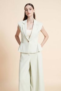 Related product image Yola Vests