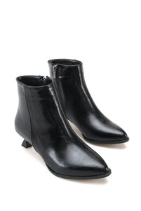 Related product image Riccon Boots