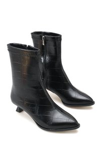 Related product image Riccon Boots