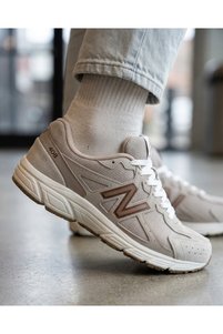 Related product image New Balance Sneakers