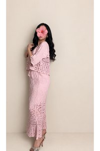 صورة المنتج ذات الصلة Rose طقم علوي وسفلي