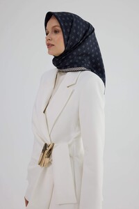صورة المنتج ذات الصلة İpekhan أوشحة رأس