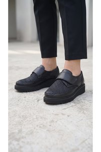 Related product image Ceyo Flats