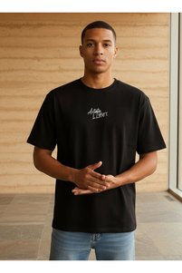 Related product image FAV T-Shirts
