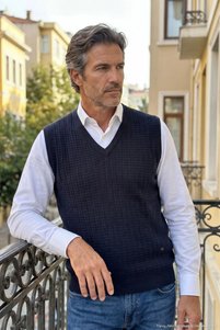 Related product image Çizgi Triko Sweater Vests