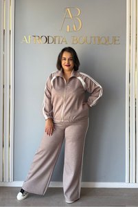 Imaginea produsului asociat Afrodita Boutique Seturi bluză și pantaloni