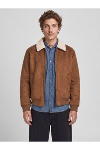 Imaginea produsului asociat Jack & Jones Jachete