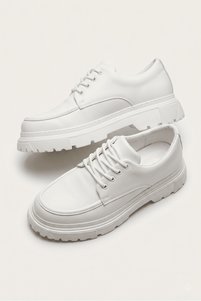 Related product image Zerenyus Business Shoes