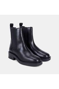 Related product image Desa Boots