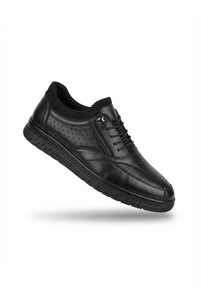 Related product image Elit Flats