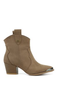 Related product image GÖNDERİ(R) Boots