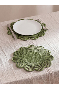 Related product image LC Waikiki Runners & Placemats