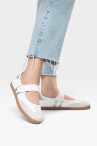 Related product image Liger Ballerina Flats