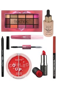 Related product image Technic Makeup Sets