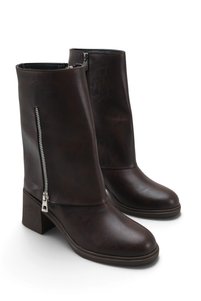 Related product image Riccon Knee-High Boots