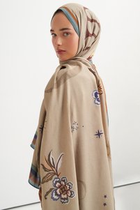 Related product image carell Shawls