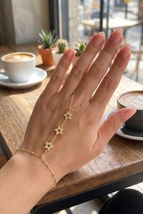 Related product image Skygo Bijou Hand Chains
