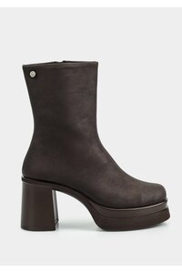 Related product image Provoq Boots