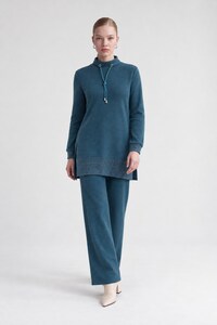 Related product image Levidor Two Piece Sets