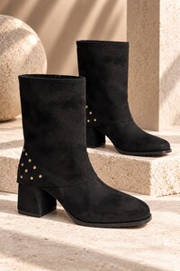 Related product image Muggo Boots