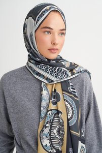 Related product image carell Shawls